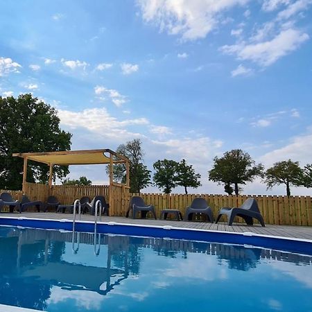 Bed and Breakfast Le Petit Moulin Saint-Hilaire  Екстер'єр фото